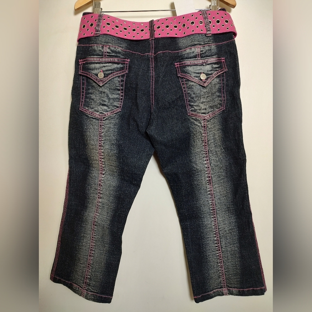 Goddess Trend Stylish Black Stone Washed Cropped Jeans With Pink Stitching - Picture 4 of 6